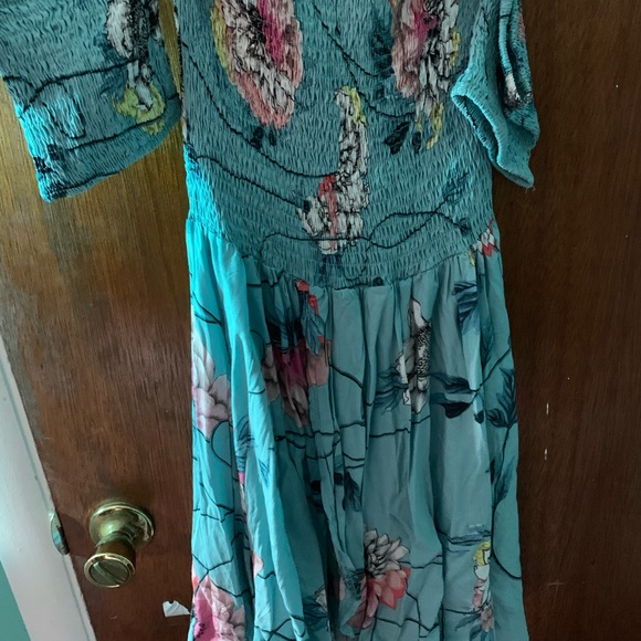 OFF THE SHOULDER SIZE SMALL OBO - Picture 3 of 5